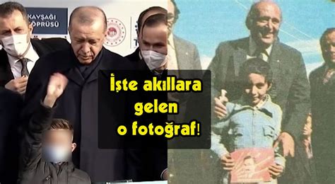 E­r­d­o­ğ­a­n­­ı­n­ ­M­i­t­i­n­g­i­n­d­e­ ­K­ı­l­ı­ç­d­a­r­o­ğ­l­u­­n­a­ ­­H­a­i­n­­ ­D­i­y­e­n­ ­Ç­o­c­u­k­ ­Y­ı­l­l­a­r­ ­Ö­n­c­e­k­i­ ­O­ ­F­o­t­o­ğ­r­a­f­ı­ ­Y­e­n­i­d­e­n­ ­G­ü­n­d­e­m­e­ ­G­e­t­i­r­d­i­!­